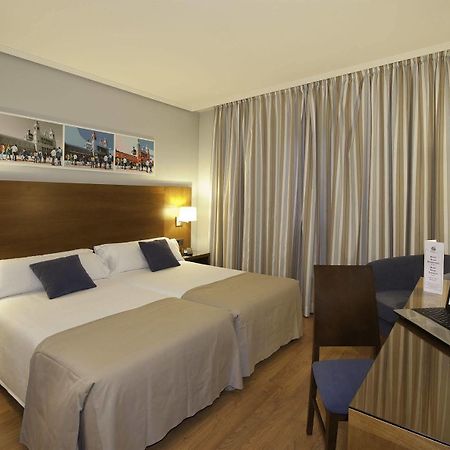 Avant Aeropuerto Torrejón de Ardoz Zimmer foto